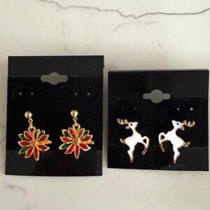 Christmas Earrings Bundle Reindeer Poinsettia Holiday Gold Tone‎ 2 Pairs